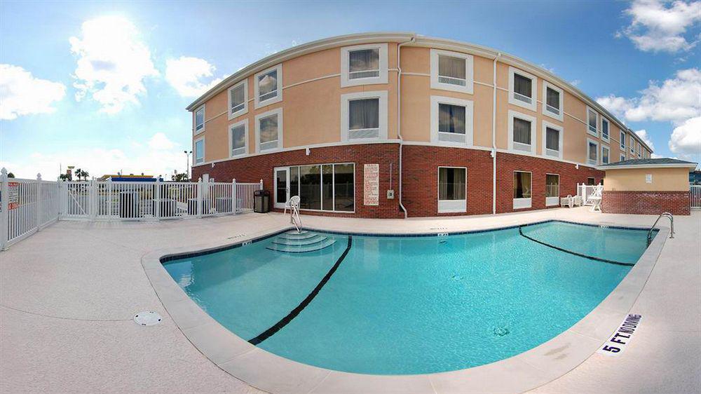 Clarion Pointe Hinesville Near Fort Stewart Dış mekan fotoğraf