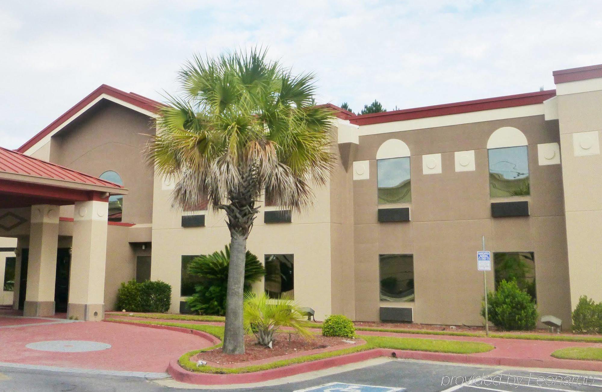 Clarion Pointe Hinesville Near Fort Stewart Dış mekan fotoğraf